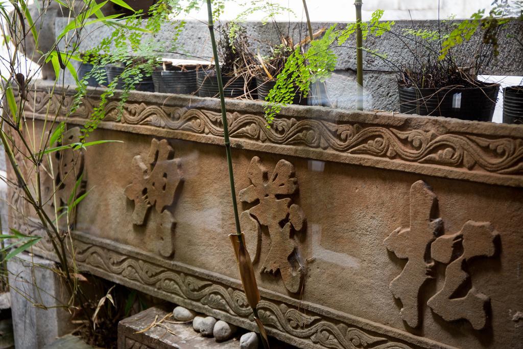 Lijiang Zen Garden Hotel - Wuyi Yard Екстер'єр фото